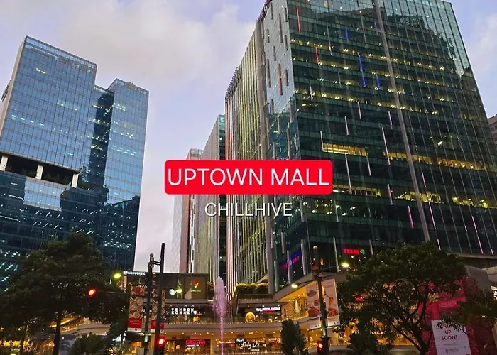 Chic Bgc Across Uptown Mall #ournw9b Holiday home Manila