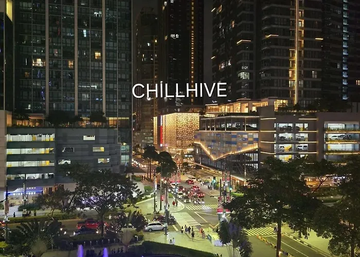 Chic Bgc Across Uptown Mall #ournw9b Manila