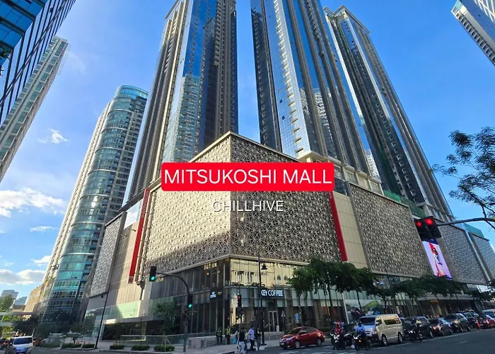 Chic Bgc Across Uptown Mall #ournw9b * Manila