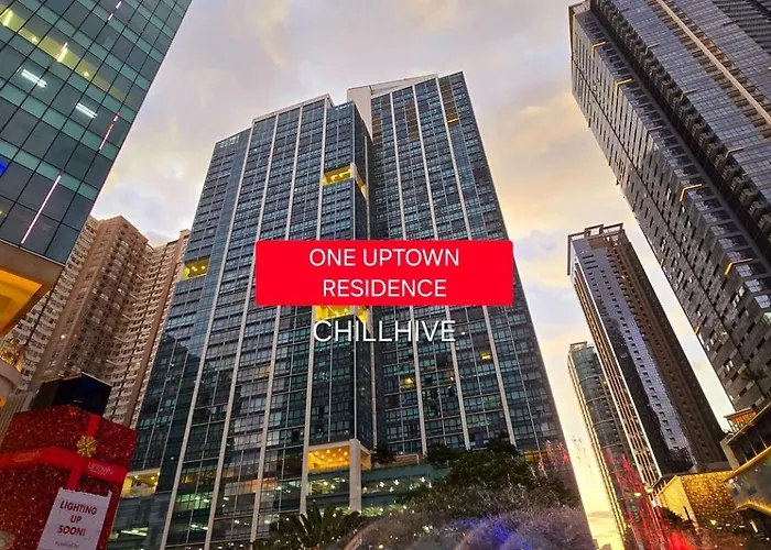 Holiday home Chic Bgc Across Uptown Mall #ournw9b *